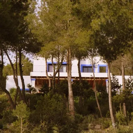 فيلة Sa Bardella
